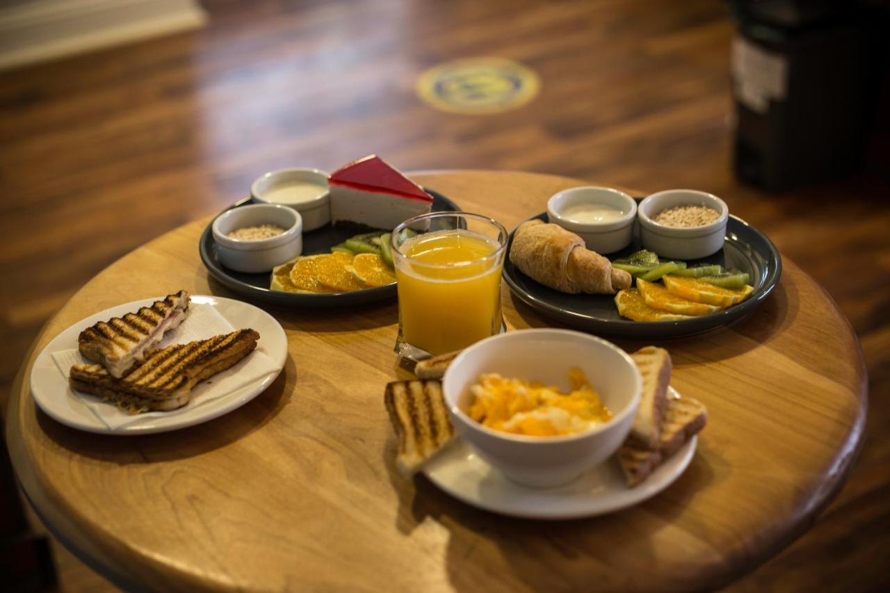 Hostal Boutique Terra Antarctica Punta Arenas Eksteriør billede